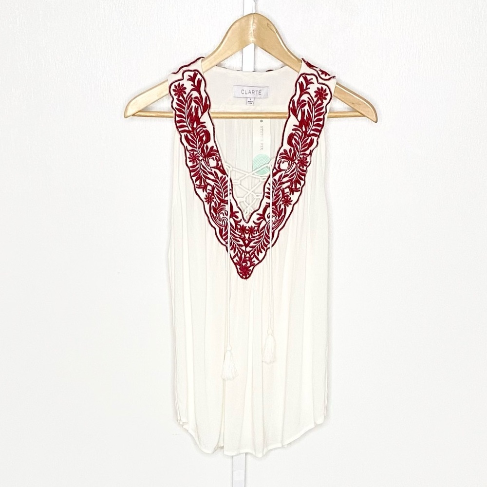 ✨NWT✨Clarte [Stitch Fix] | Red/Off-White Linley Embroidered Tassel Tie Top Sz Lg